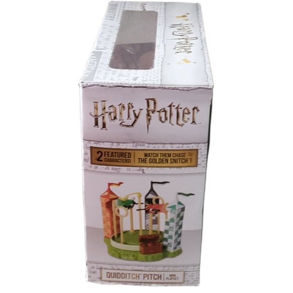 🎁SOLD OUT🎁 HARRY POTTER Quidditch Pitch Arena Mini Playset NEW in Box - Picture 3 of 4